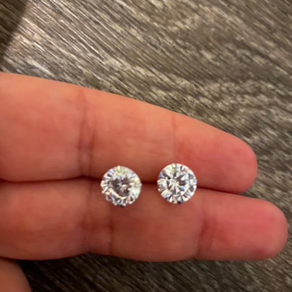14K 2 CARAT DIAMOND SILVER STUD EARRINGS - Picture 2 of 6